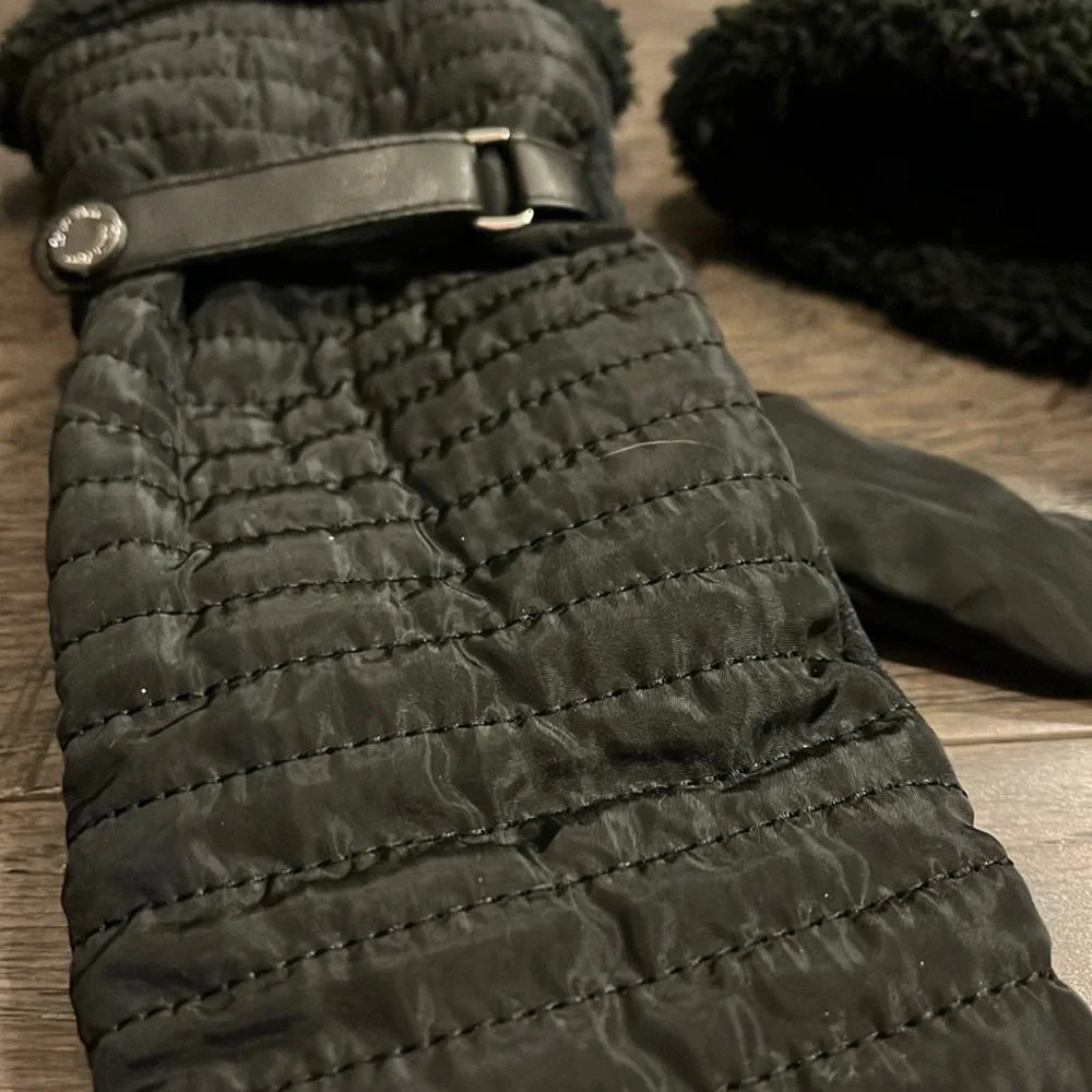 CALVIN KLEIN Black stitched Fleece Lined new Women's Mittens Mitts L/XL glovess
